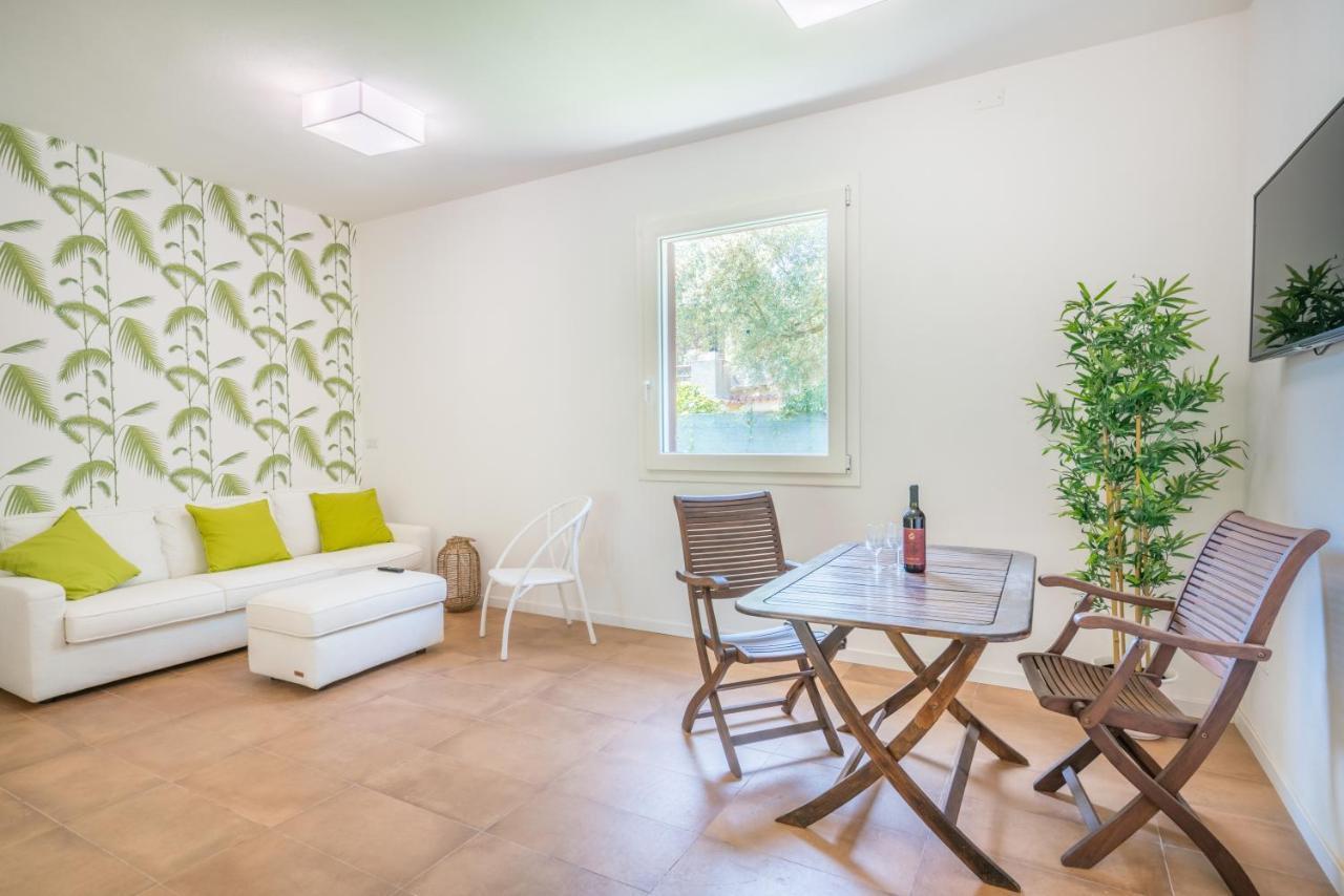 Villa Acquario Elegance - 200 Mt Dalla Spiaggia Torre delle Stelle Buitenkant foto